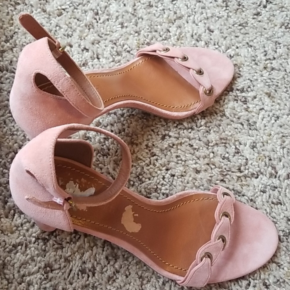 Coach Link Heel in Peony - Picture 5 of 5